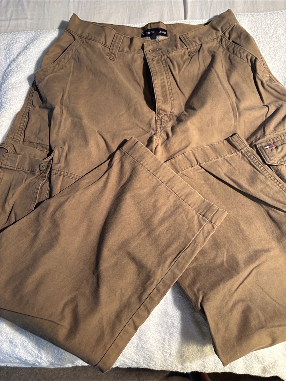 Tommy Hilfiger Men's Hunter Green Cargo Pants